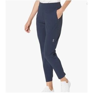 Run On Clouds Lightweight Pants Navy Size Medium Athleisure Travel Workout